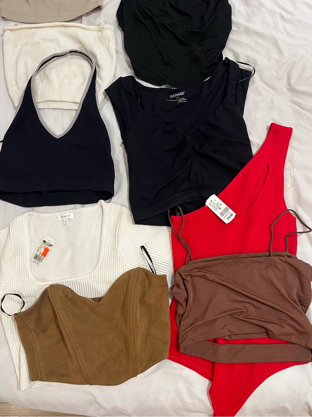 BUNDLE** Size Medium & (Smalls that fit like a Medium) Bundle - 10 Tops - Picture 3 of 3